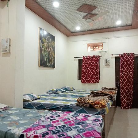 Shree Maya Home Stay Ujjain Bilik gambar